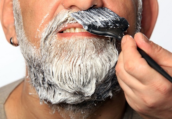 râu bạc sớm, râu bị bạc, râu bạc, râu bạc trắng, trị chứng râu bạc sớm, dấu hiệu râu bạc, cách chữa râu bạc sớm, hiện tượng râu bạc sớm