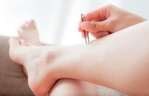 Nhổ lông chân vào ban đêm có sao không? nhổ lông chân vào ban đêm, nhổ lông chân vào buổi tối, nhổ lông chân, nhổ lông chân vào ban đêm có sao không,