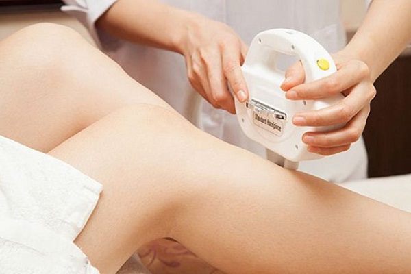 Triệt lông chân vĩnh viễn có mọc lại không, triệt lông chân vĩnh viễn có bị mọc lại không, triệt lông chân tận gốc có mọc lại không, liệu trình triệt lông chân vĩnh viễn có mọc lại không, quy trình triệt lông chân vĩnh viễn có mọc lại không,cách triệt lông chân vĩnh viễn không mọc lại, tẩy lông chân vĩnh viễn có mọc lại không